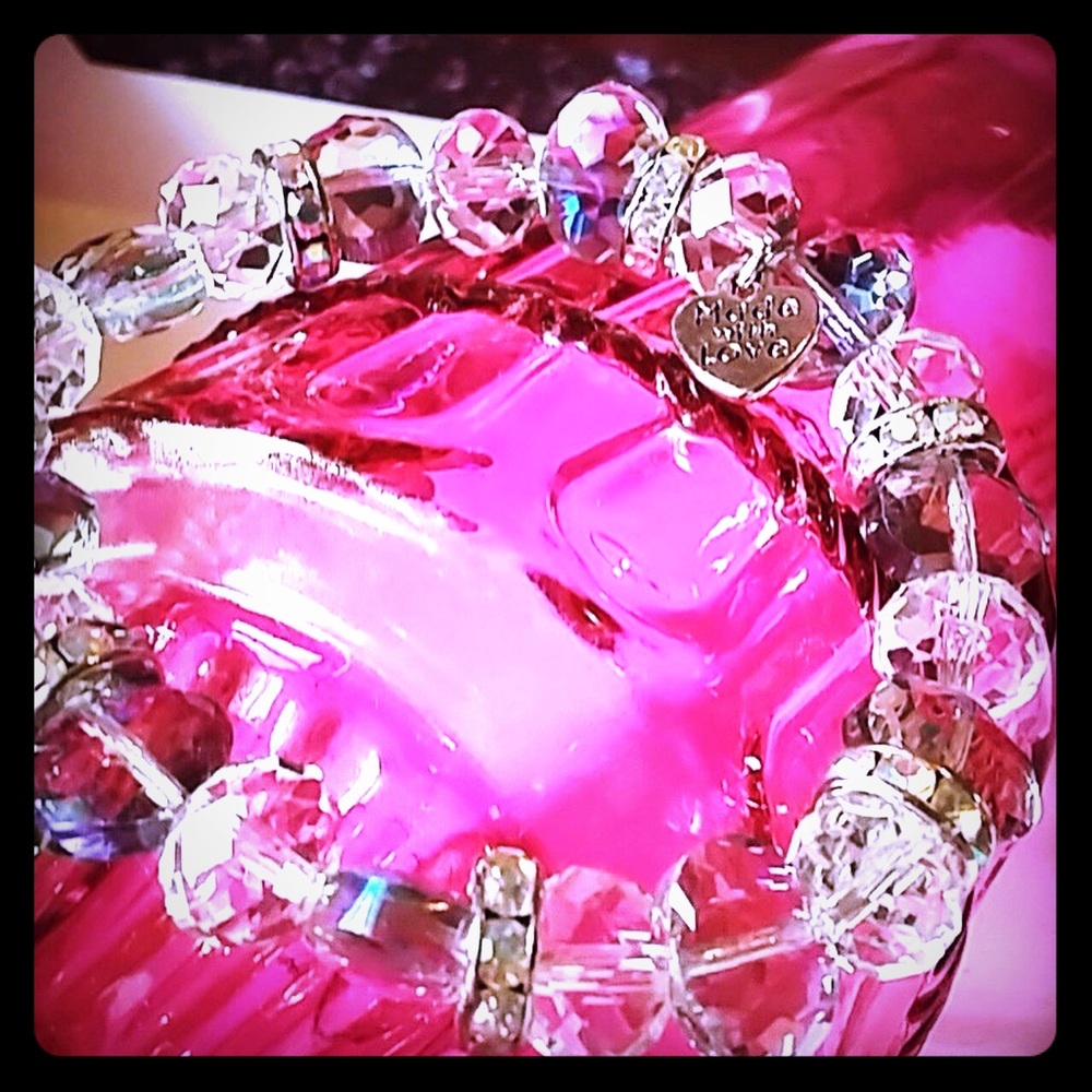 Sparkly gemstone and glass bead stretchy bracelet